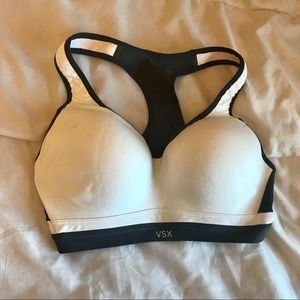 Victoria’s Secret sport sports bra